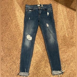 Sneak Peak ripped jeans